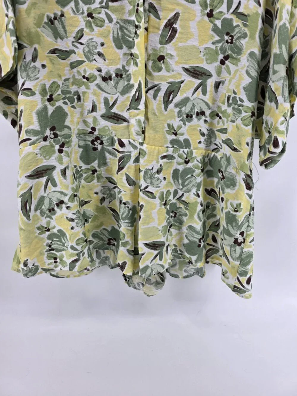 Indikah Green Yellow Floral Button-Up Romper – Size‎ M – Cotton Flowy